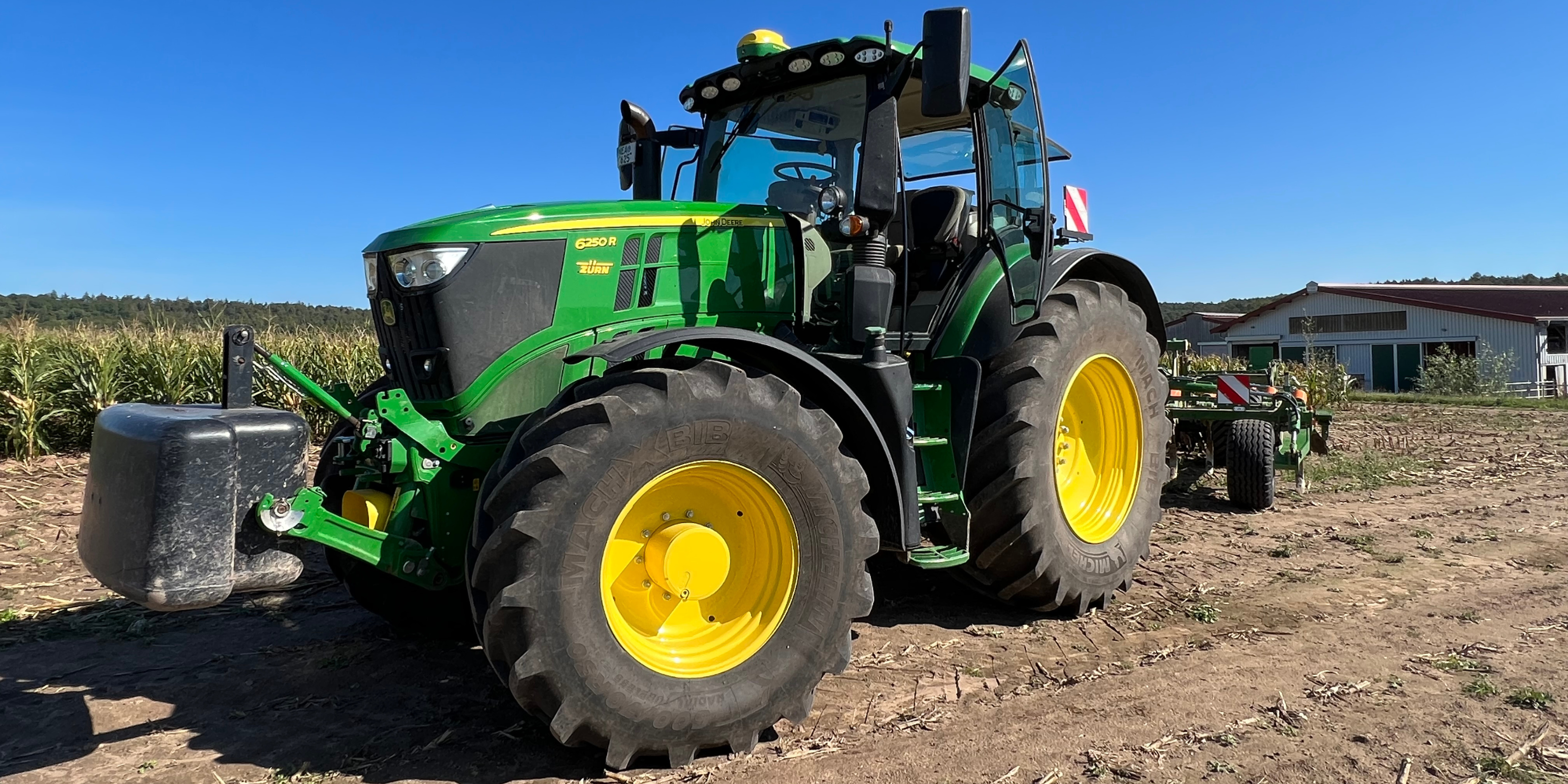 Einfache Installation für maximalen Komfort - Entdecke die Anleitungen für ReeKOV Traktor Armlehnen.